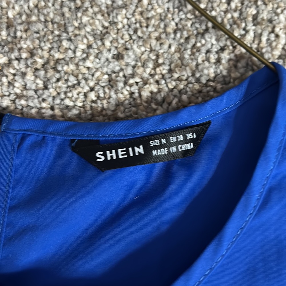 Never worn! - Picture 2 of 2